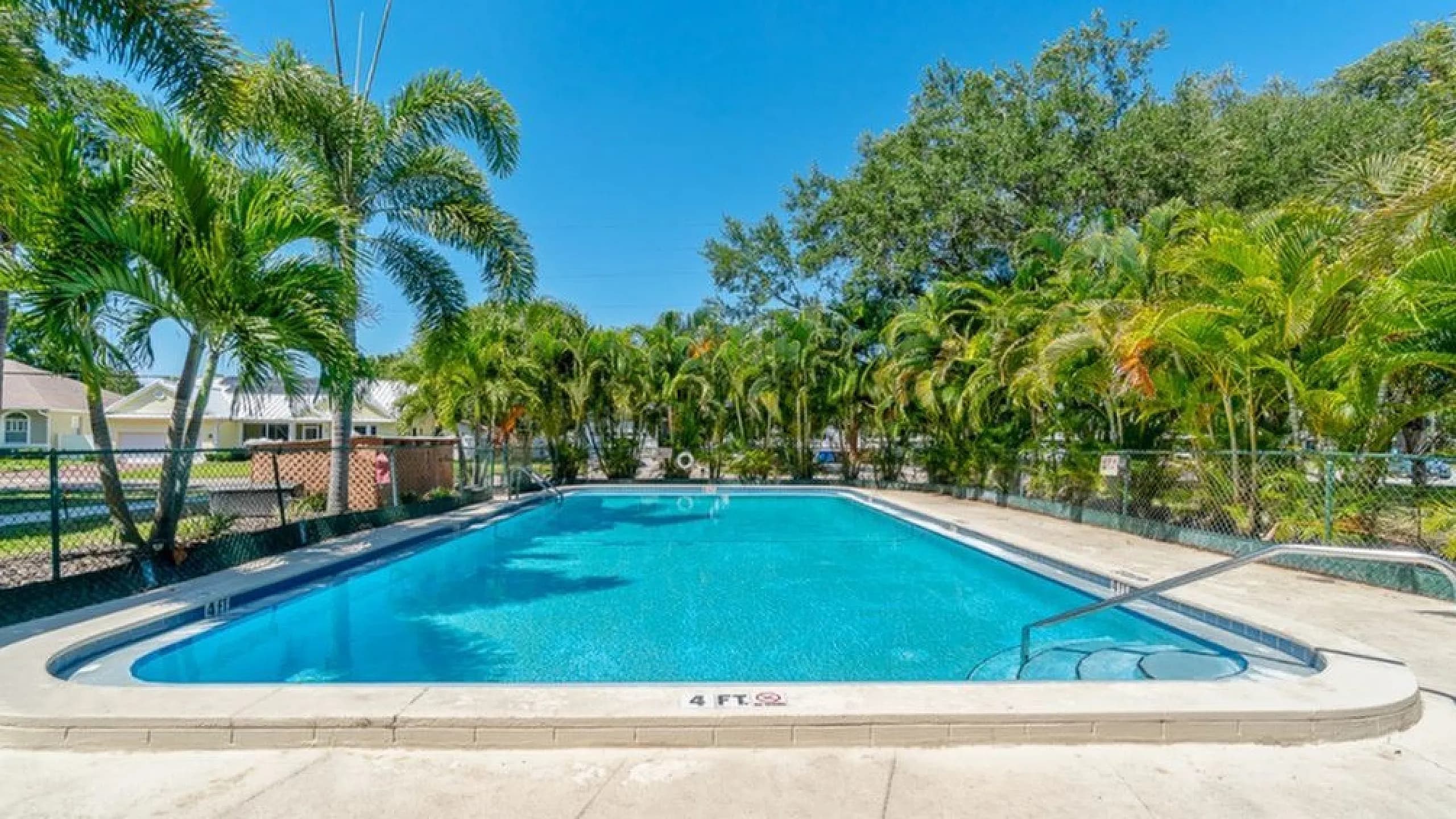 Nordica Bay Apartments