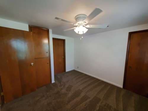 Walnut St 2115