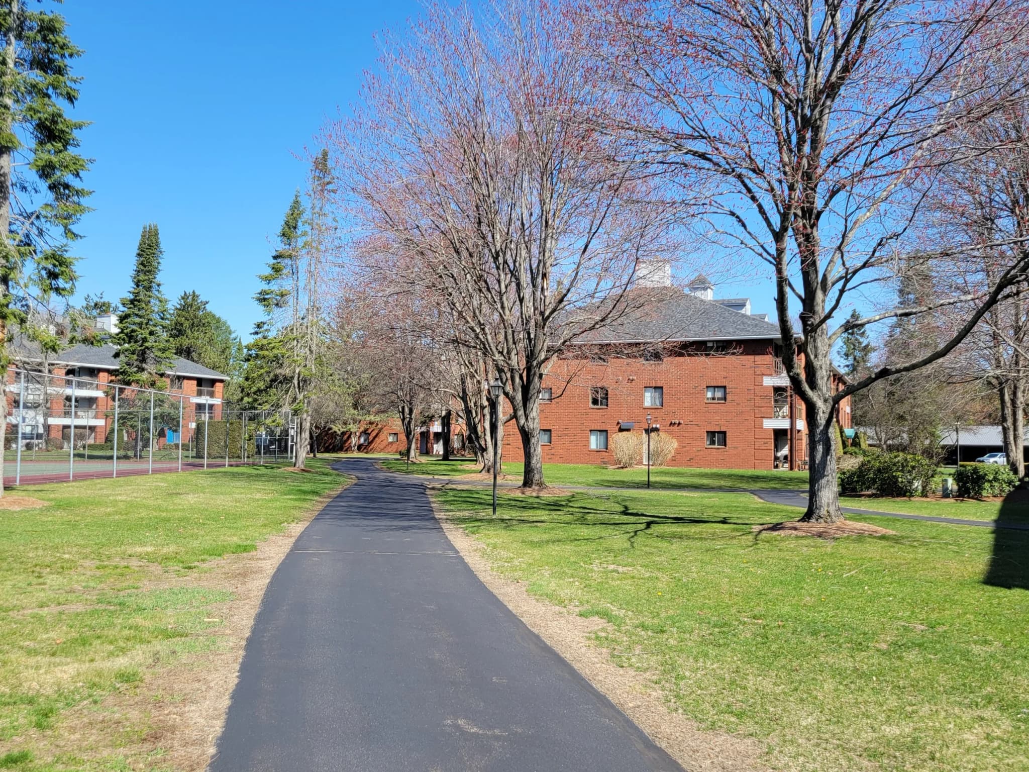 Parkwood Apartments