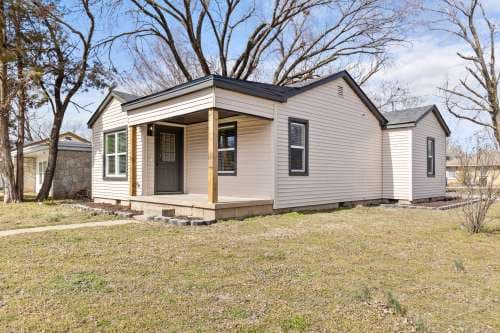 701 Iowa St