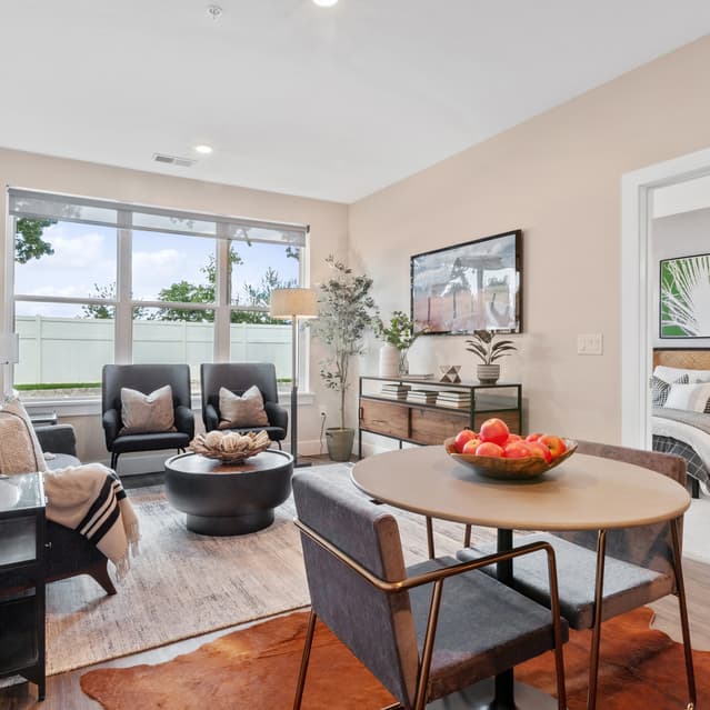 Canter Green