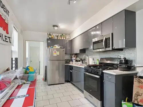 1604 W Montgomery Ave