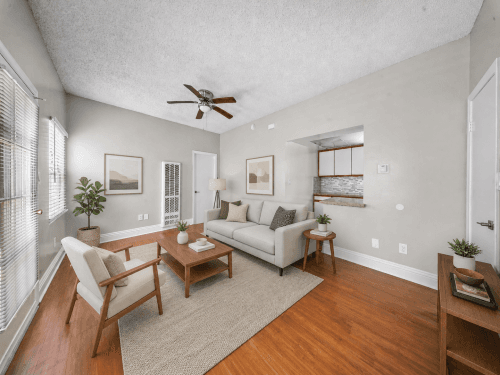 1121 E. 3rd St