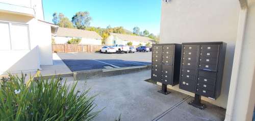 0139 614 Grand Ave