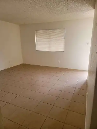 Casa Blanca Apartments
