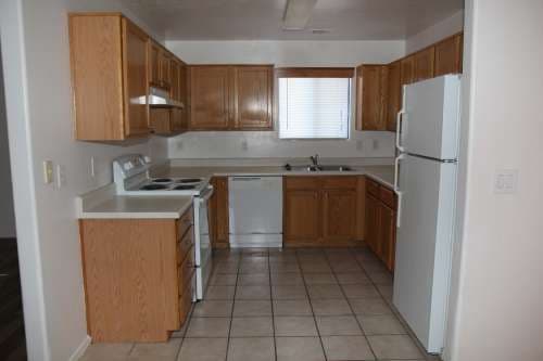 3BR/2BA House Near ERAU – Yard + W/D – $1