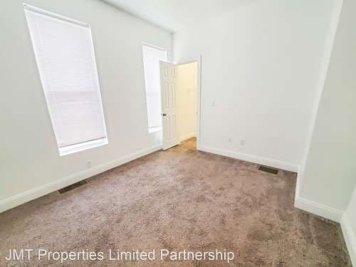 327 West 8th Street