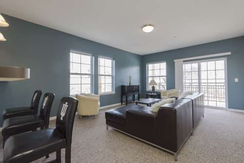 East Bay I Apartments