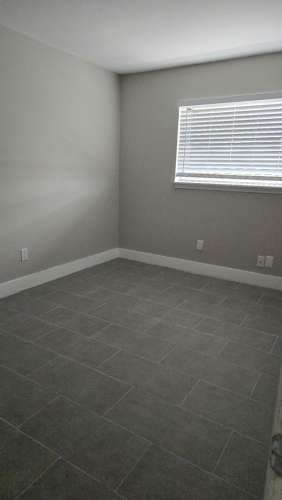Introducing Our Beautiful 2-Bedroom Home in Fort Myers