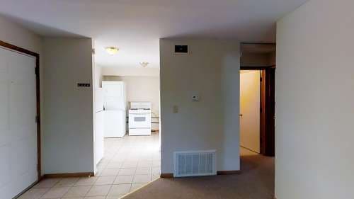 320 E 17th Ave