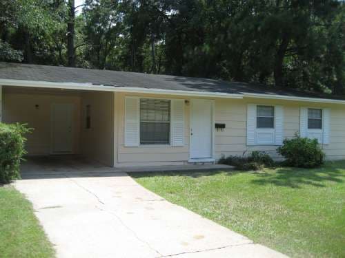 2115 Melanie Dr
