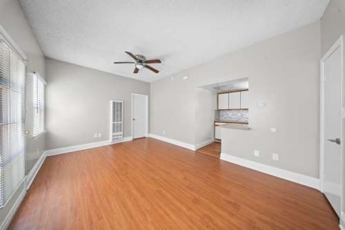 1121 E. 3rd St