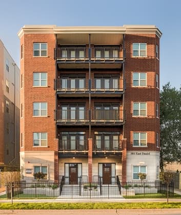 305 E Daniel St