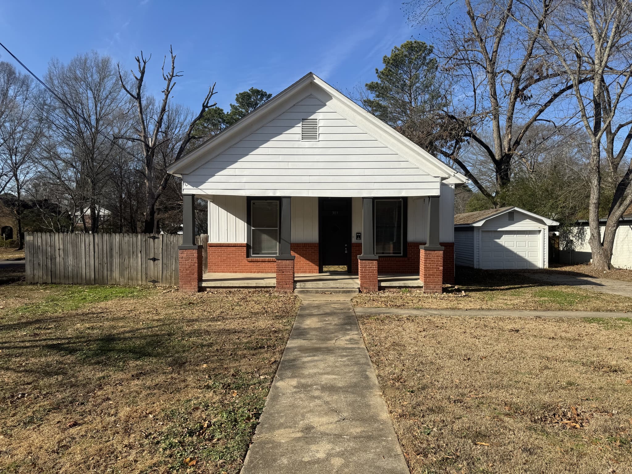 303 Ash St