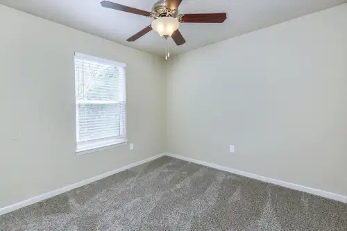 Woodland Oaks Apartments