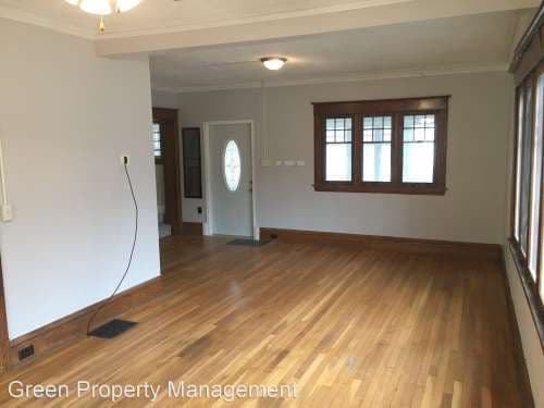811 Kalamazoo Ave