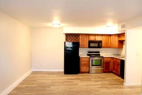 Crestwood Apartment