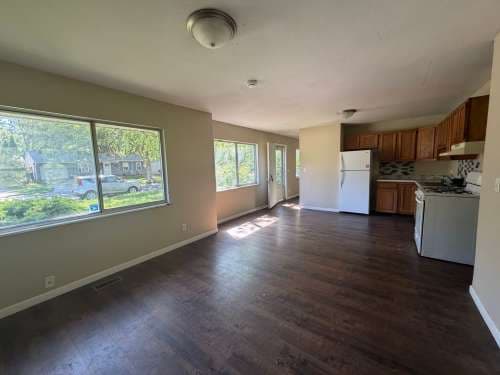 1109 Austin Dr