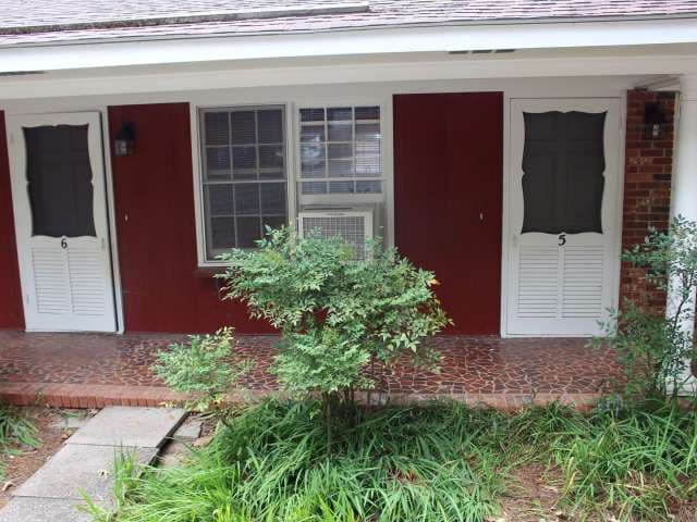 218 Cochran Rd