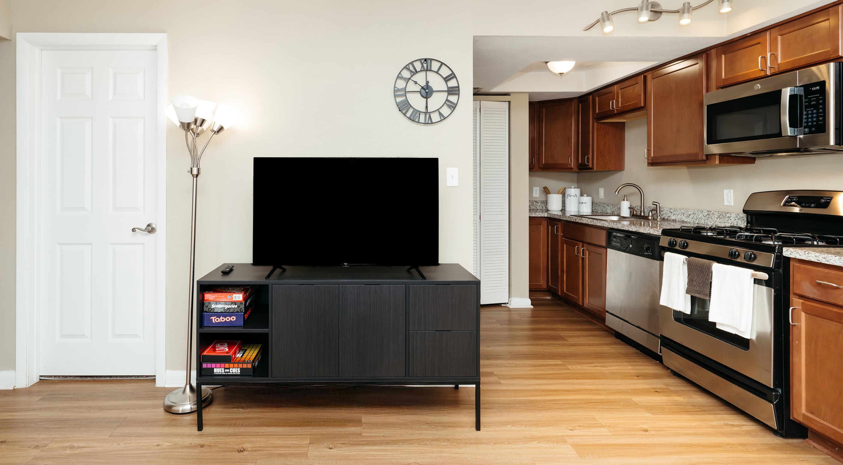 ULake Apartments