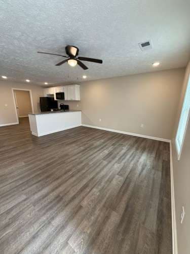 Nestled Tri-Plex in the Heart of Greenfield