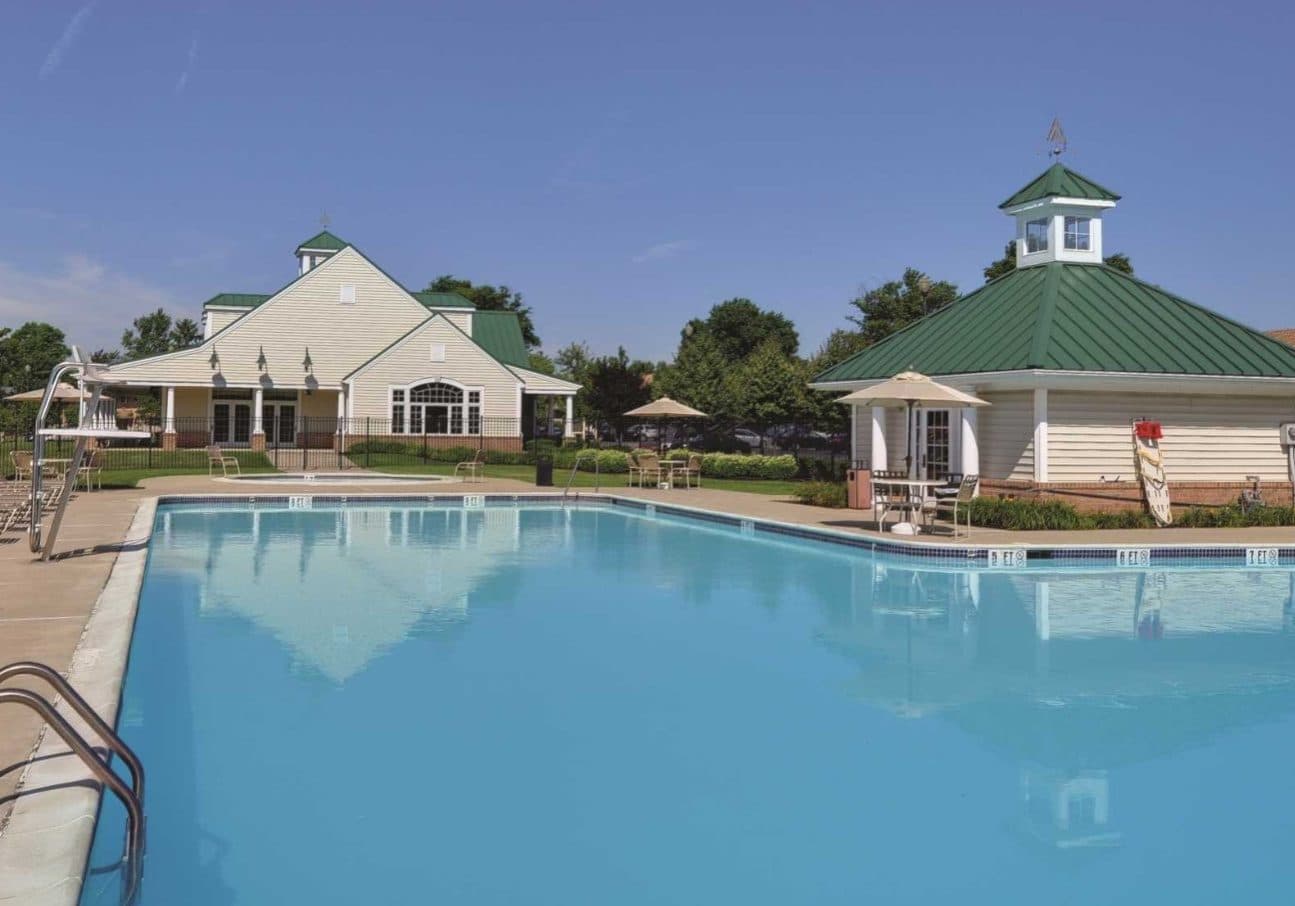 Golf Club Apartments