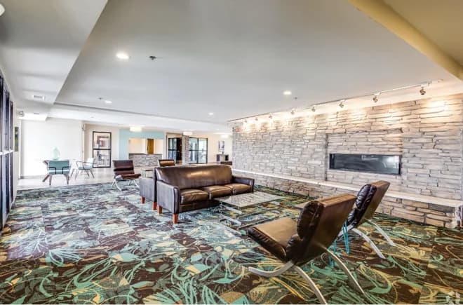 Metro Crossing Apartments