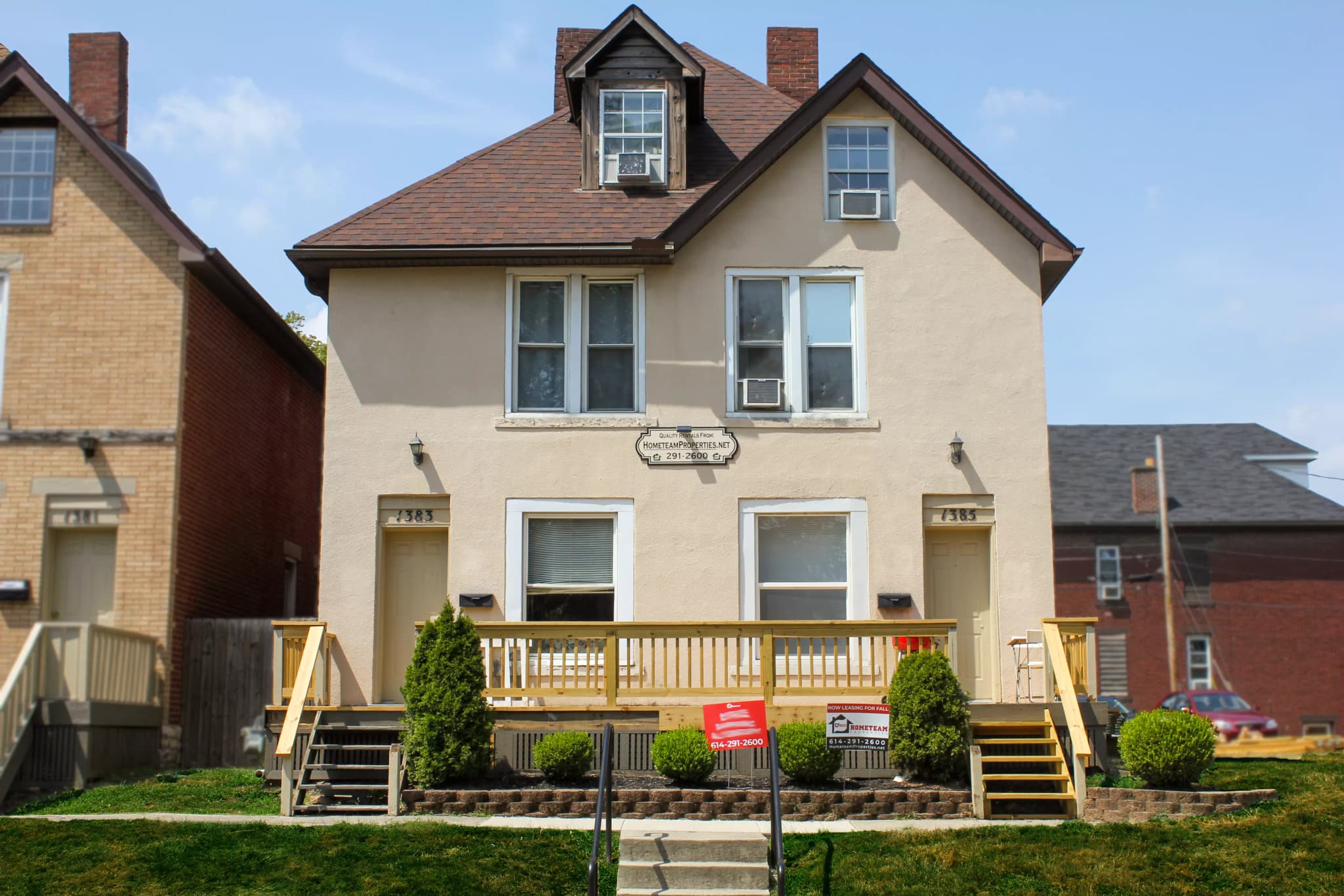 1383-1385 Indianola Ave