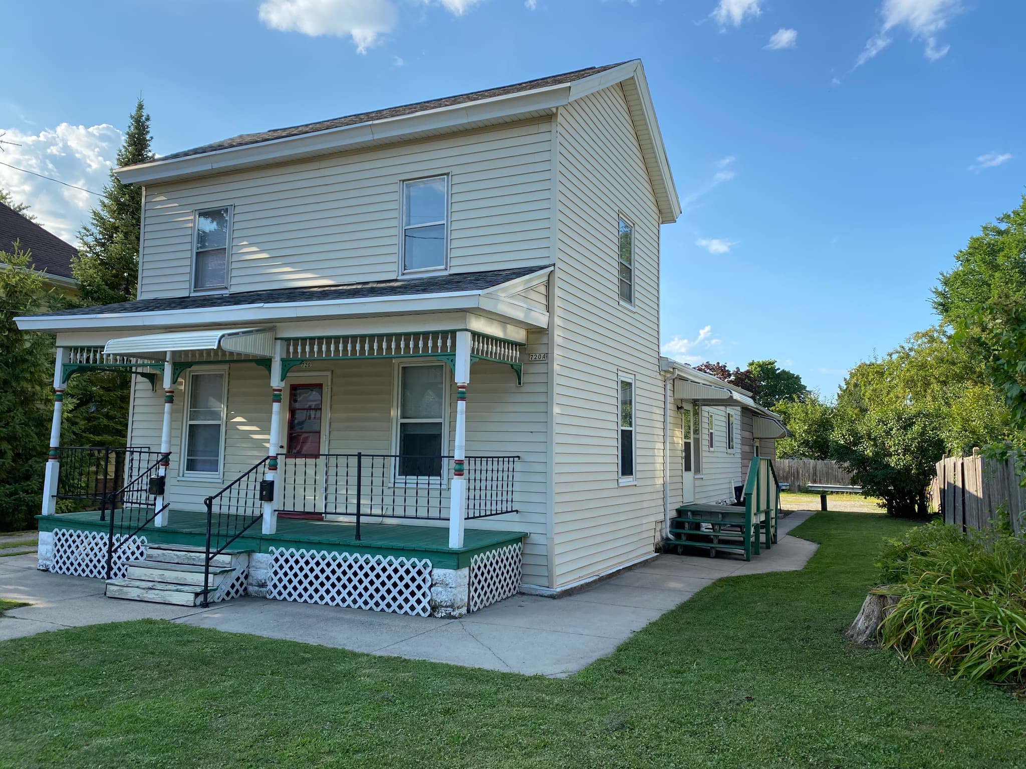 720 Vine Duplex