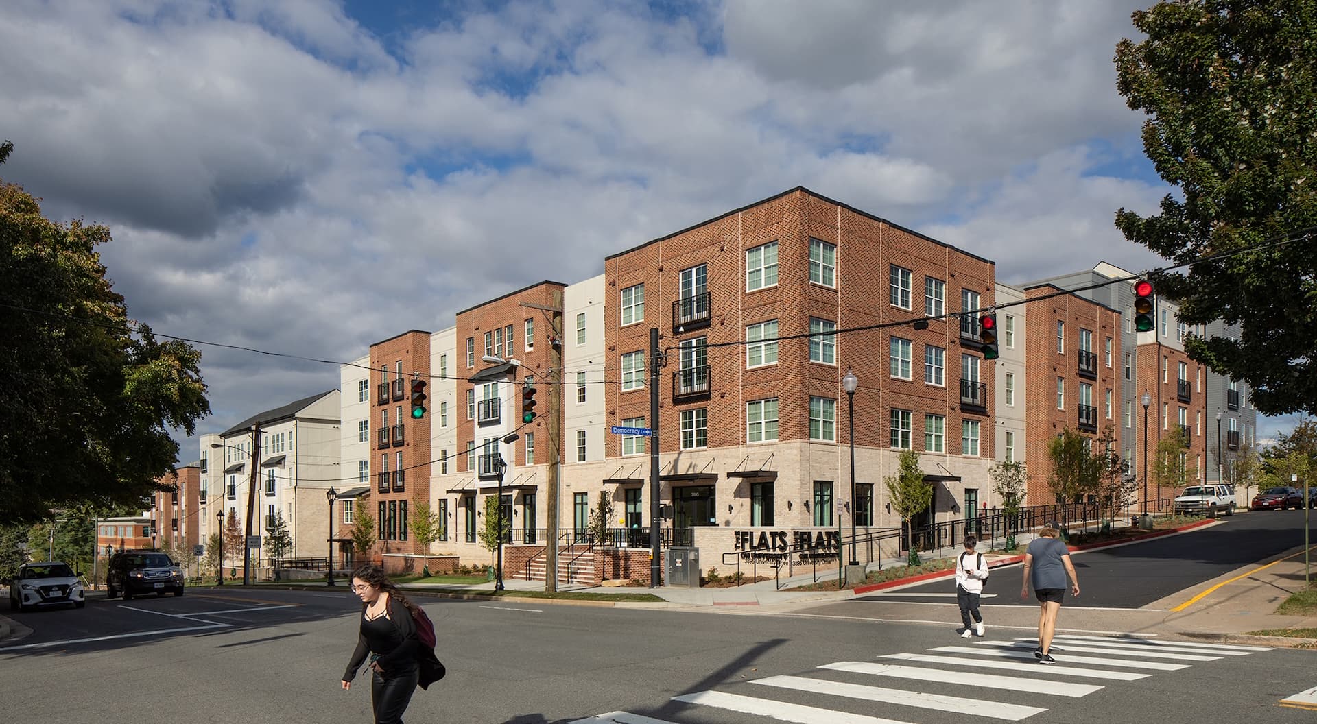 The Flats on University