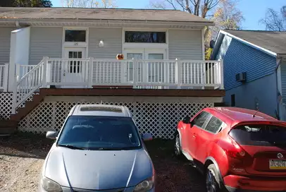 125-131 Springbrook St-NO SECURITY DEPOSIT! FIRST MONTH FREE!!!