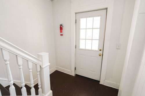 706 Smith St