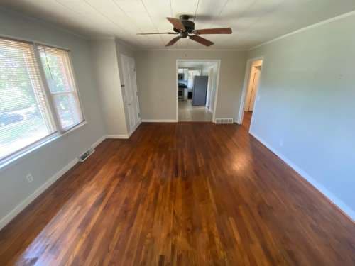 3 Bedroom Brick Ranch House in a Great Location!