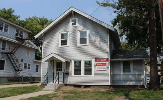 2325 Knapp St