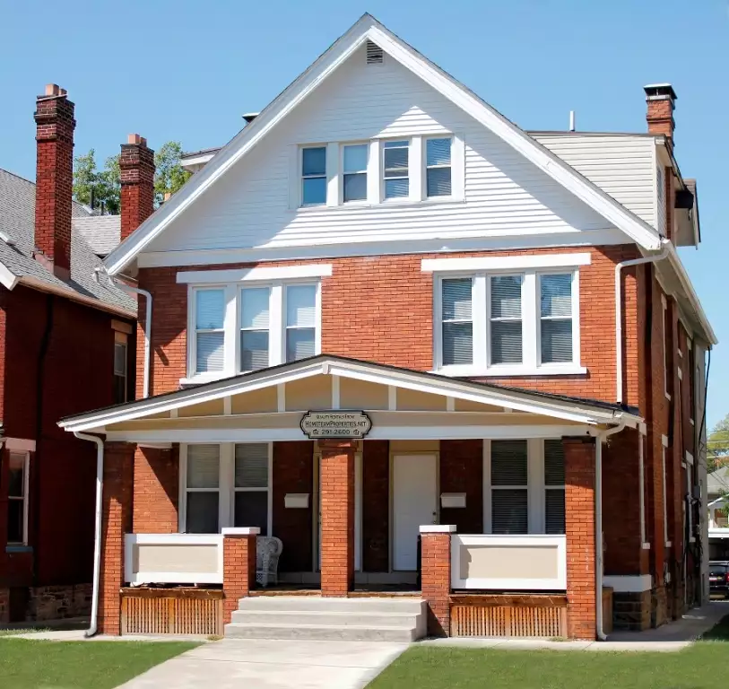 86-88 E Chittenden Ave