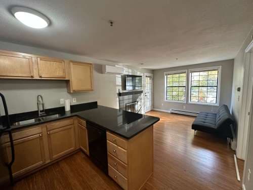 Condo on the Hill Available Aug 2026