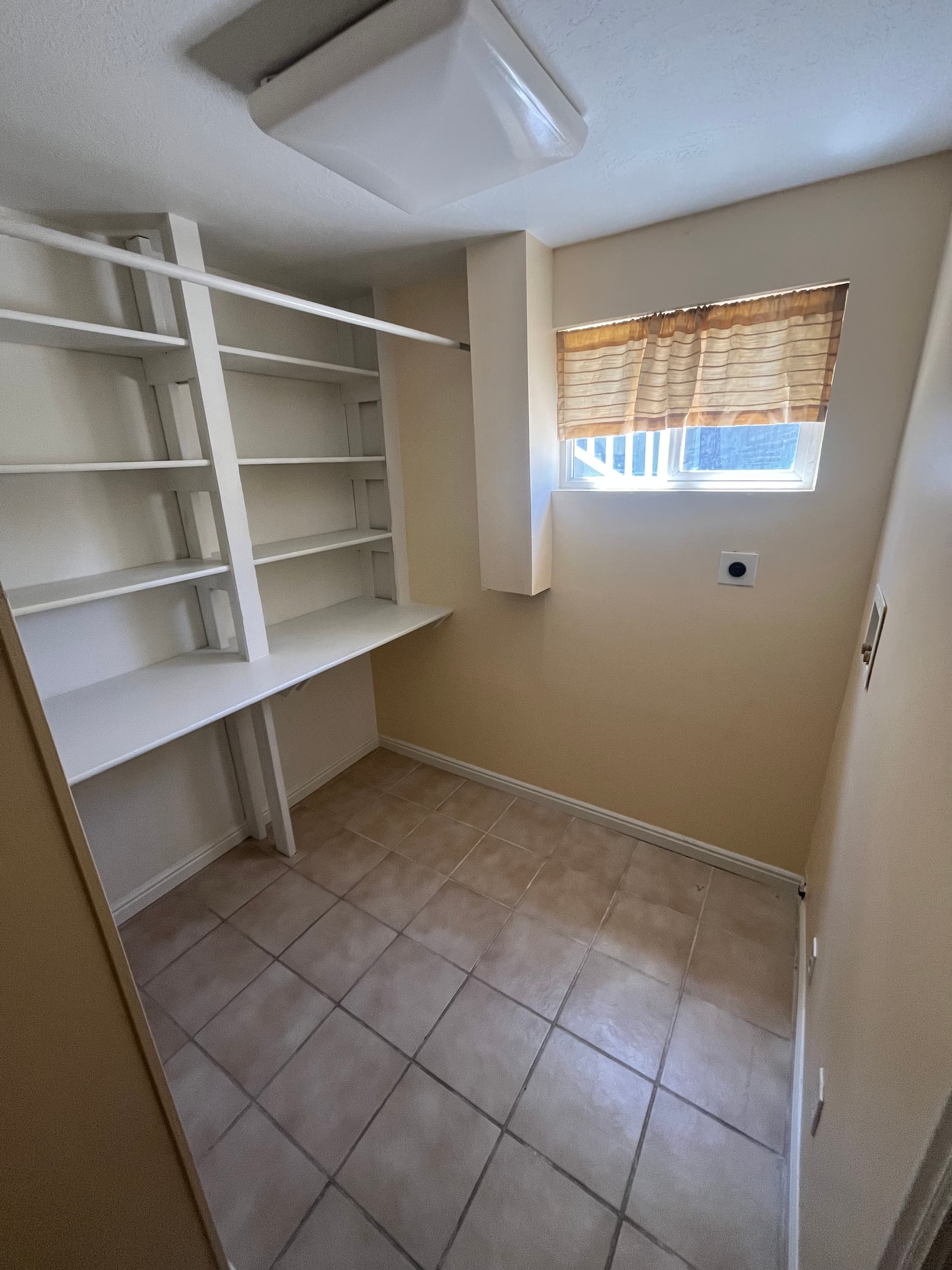 2648 East Manor Drive