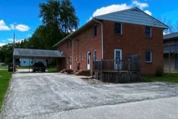 1006 Samantha St