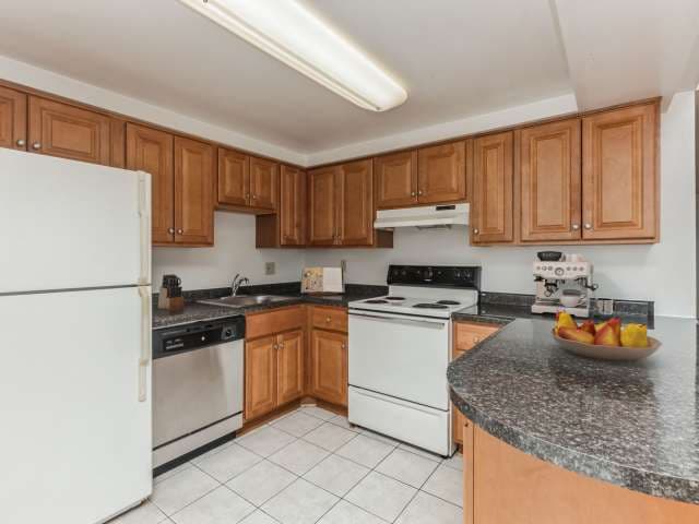 Bates Hill Apartments
