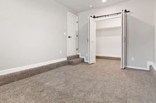 701 Iowa St