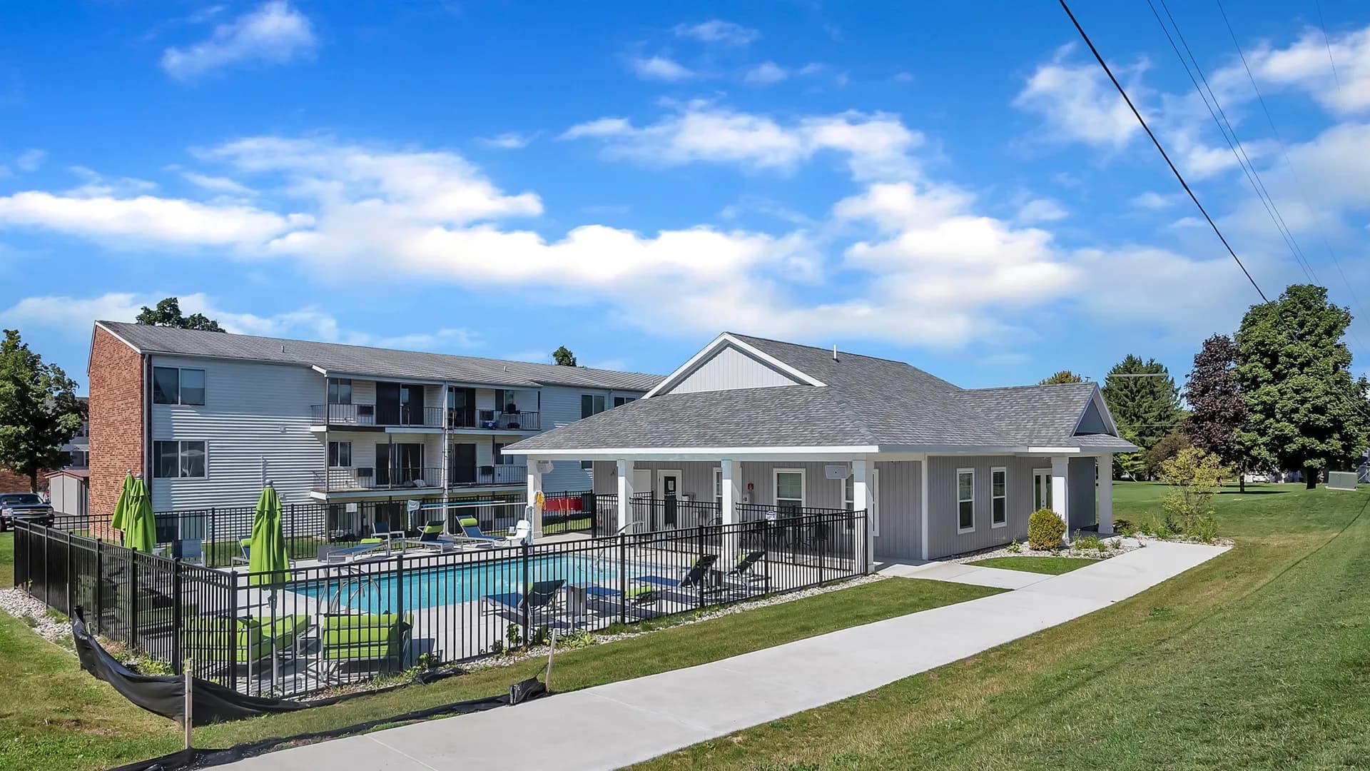 Rapids Apartments (Campus Village)