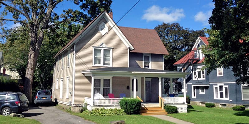 45 Center St