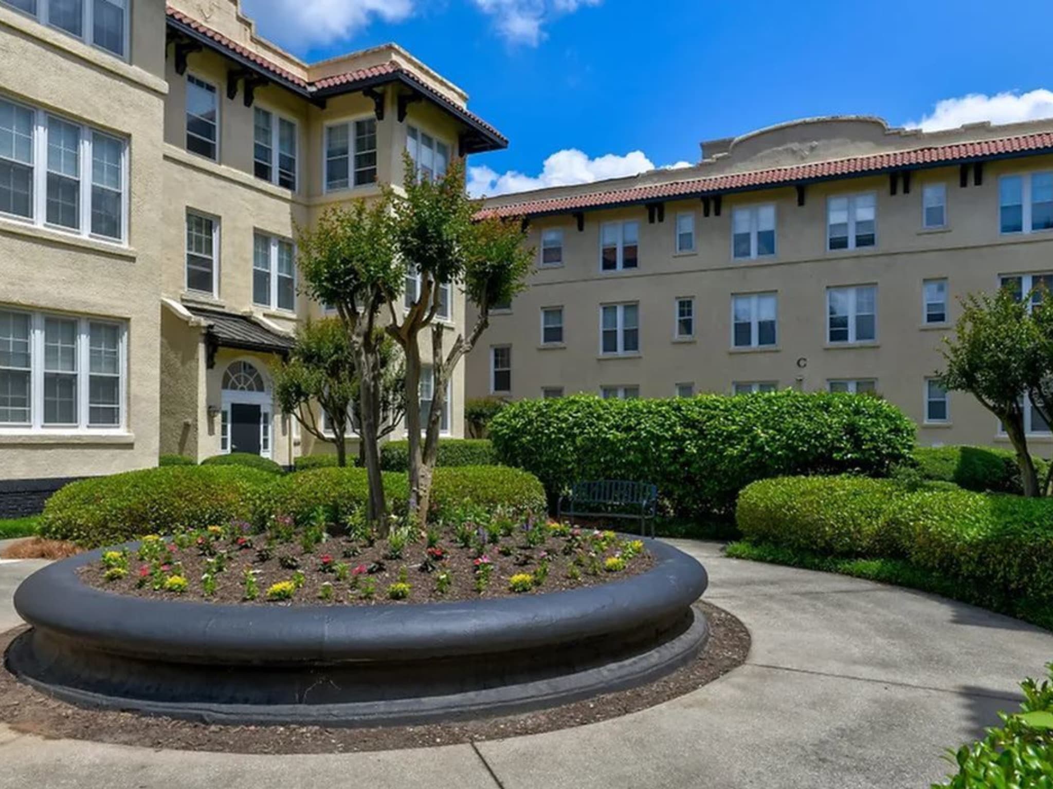 Broadway Apartments