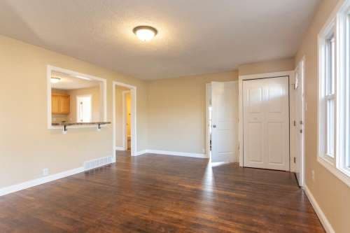 2404 E 8th - 4Bed/2Bath with Large Yard and New Remodeled!