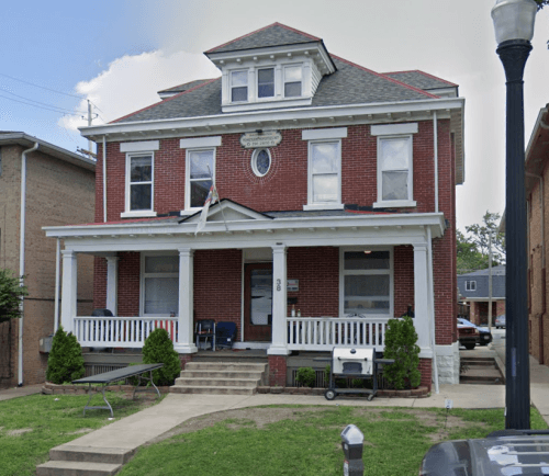 38 E 17th Ave