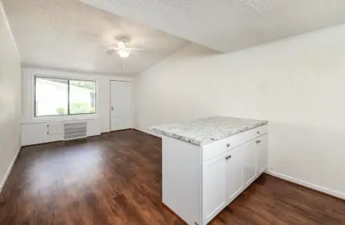Beach Bluff Apartments
