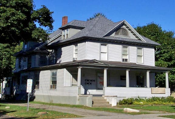 47-49 Maple St.