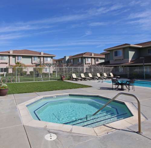 Saratoga West Apartments
