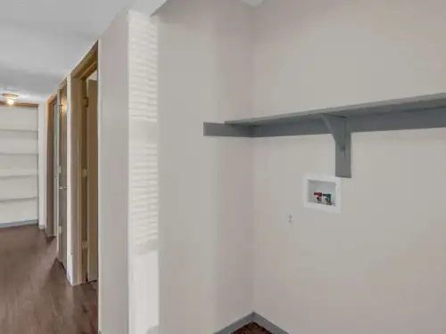 Ottawa Plains Apartments