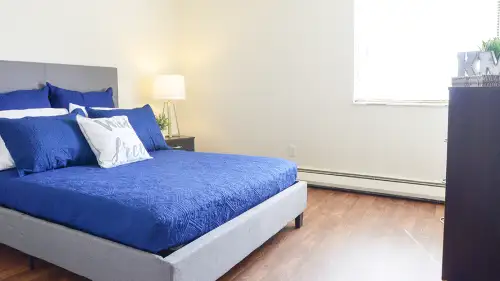 Kendall Manor Apartments